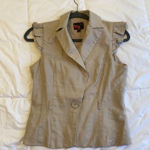 Linen vest